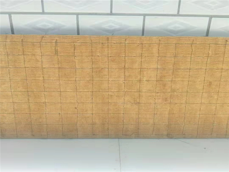 巖棉保溫網(wǎng)織增強(qiáng)板