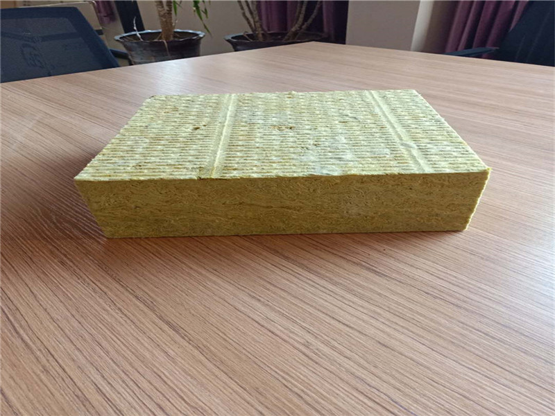 成都a級(jí)巖棉板生產(chǎn)